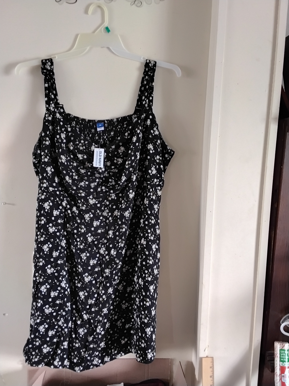 Old Navy Black and White Floral Mini Dress NWT 2x Fit And Flare Pockets
